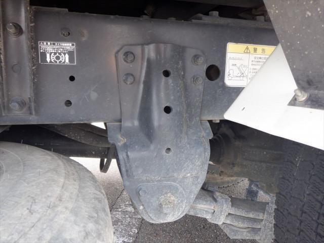 HINO DUTRO 2020 Image 31