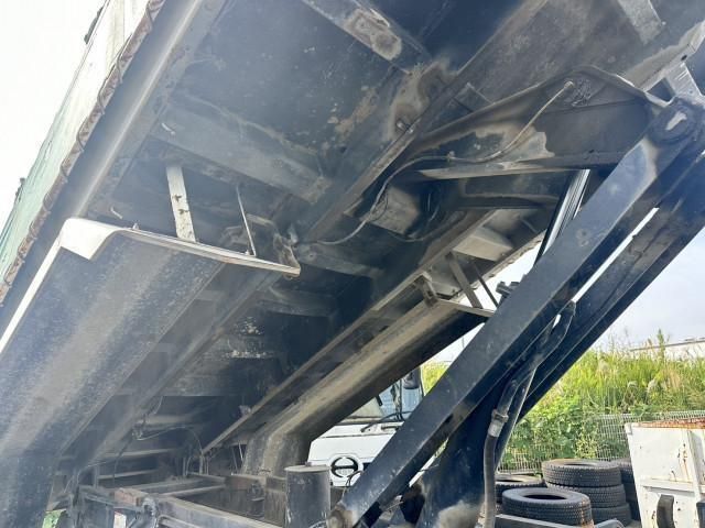 HINO PROFIA 2011 Image 31