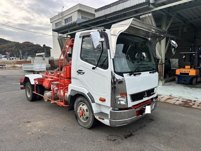 MITSUBISHI FUSOU FIGHTER 2016 Image 31