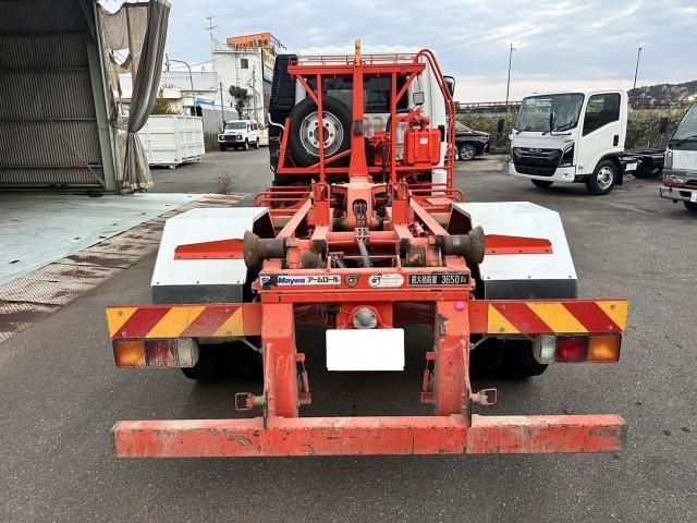 MITSUBISHI FUSOU FIGHTER 2016 Image 31