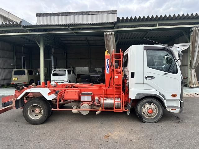 MITSUBISHI FUSOU FIGHTER 2016 Image 31