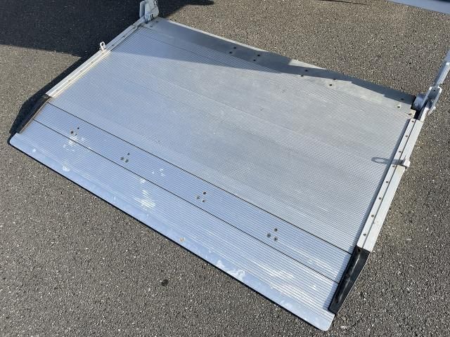 ISUZU ELF 2016 Image 31