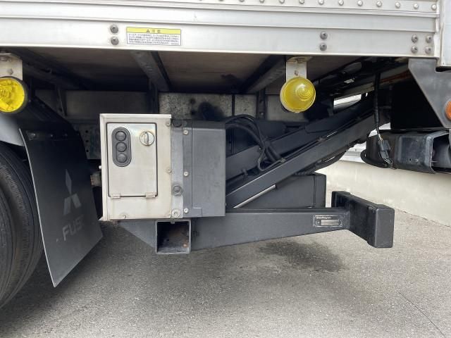 MITSUBISHI CANTER 2013 Image 31