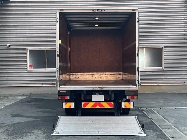 MITSUBISHI CANTER 2017 Image 31