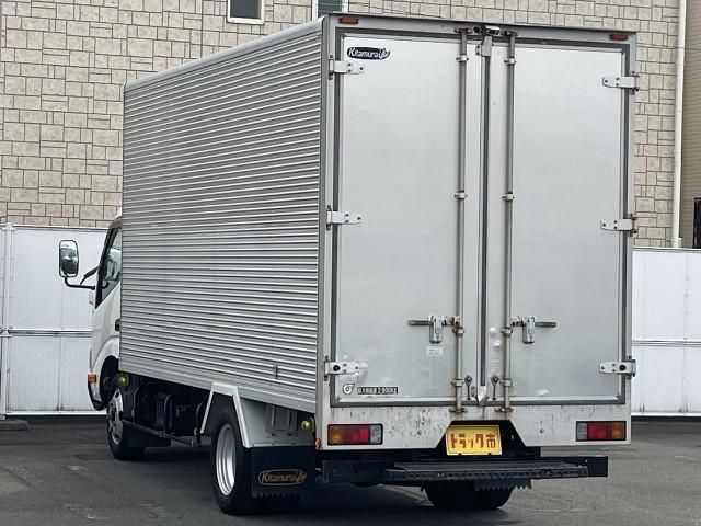 TOYOTA DYNA 2013 Image 31