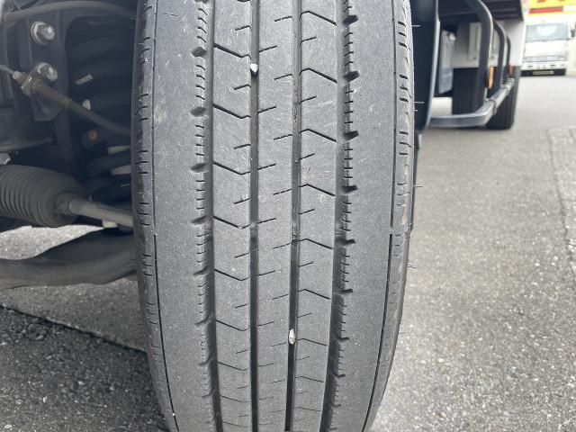 TOYOTA DYNA 2013 Image 31