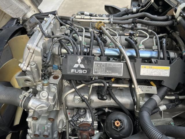 MITSUBISHI CANTER 2012 Image 31