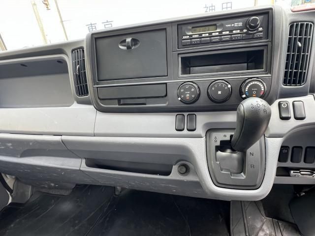 MITSUBISHI CANTER 2014 Image 31
