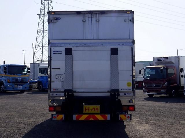 ISUZU FORWARD 2018 Image 31