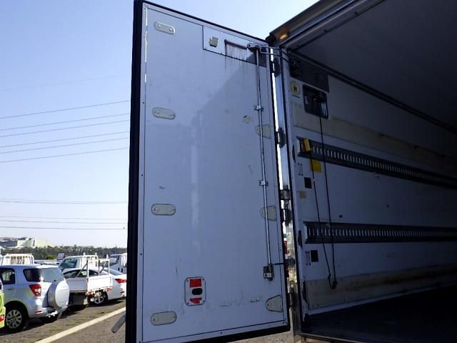 ISUZU FORWARD 2018 Image 31