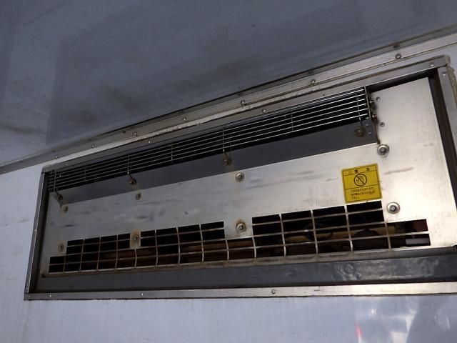 ISUZU FORWARD 2018 Image 31