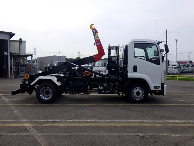 NISSAN DIESEL CONDOR 2023 Image 31