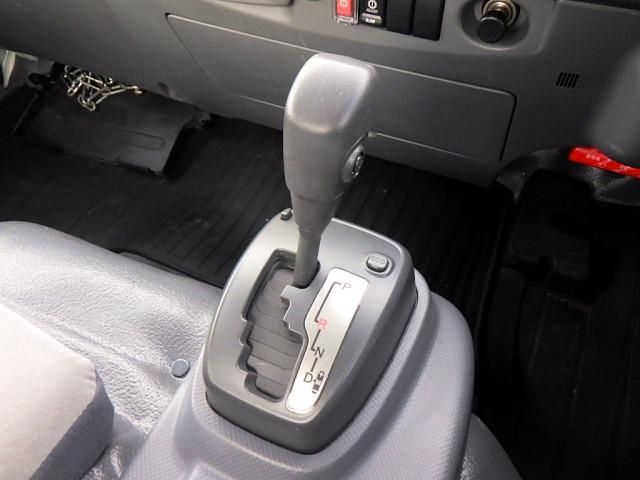 ISUZU ELF 2014 Image 31