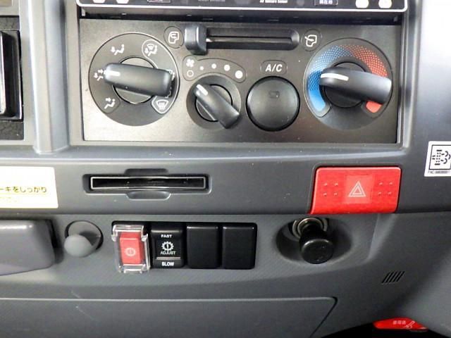 ISUZU ELF 2014 Image 31