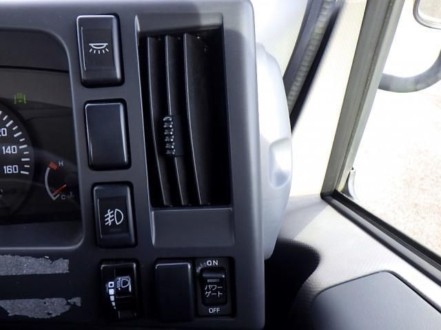 ISUZU ELF 2014 Image 31