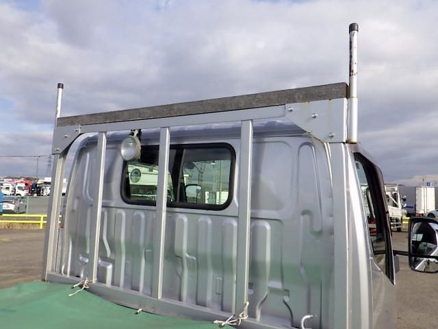 TOYOTA DYNA 2018 Image 31