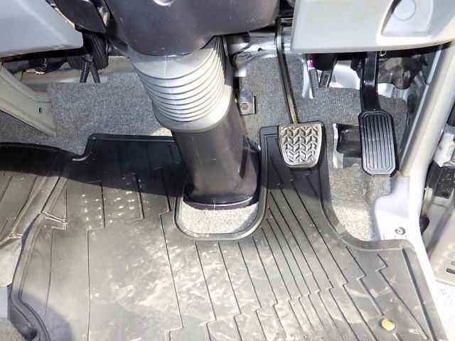 TOYOTA DYNA 2018 Image 31