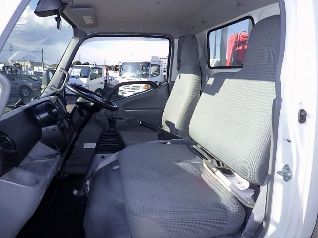 HINO DUTRO 2018 Image 31