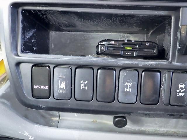 HINO DUTRO 2018 Image 31