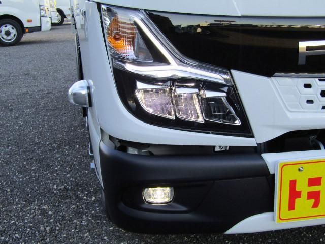 MITSUBISHI CANTER 2024 Image 31