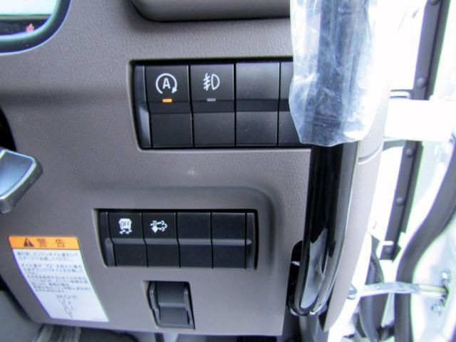 MITSUBISHI CANTER 2024 Image 31