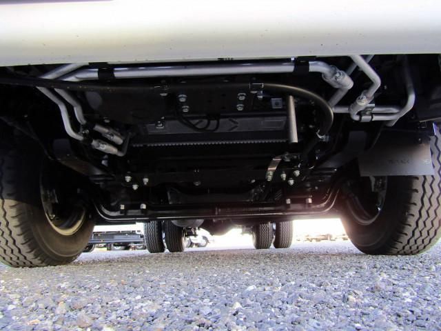 MITSUBISHI CANTER 2024 Image 31