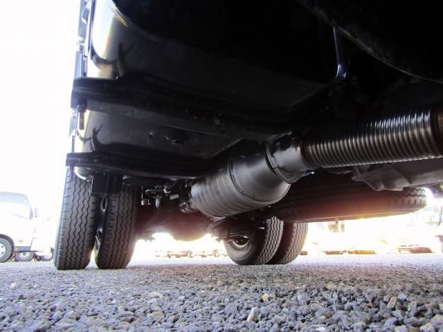 MITSUBISHI CANTER 2024 Image 31