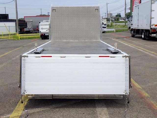 MITSUBISHI CANTER 2019 Image 31