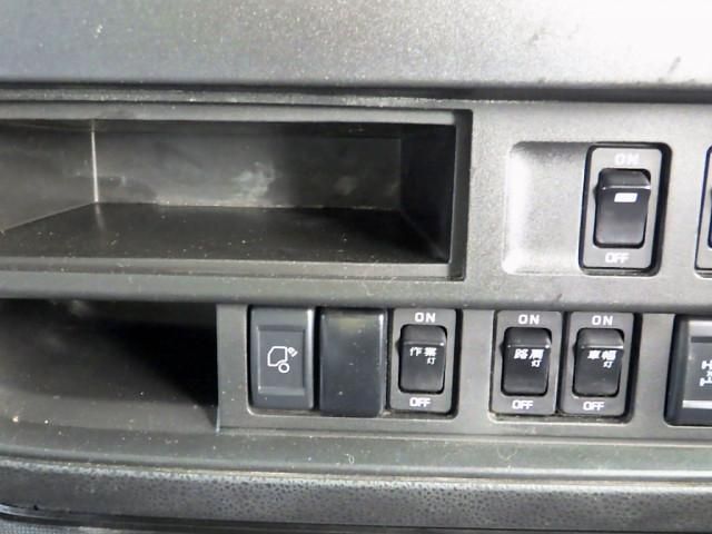 ISUZU GIGA 2018 Image 31