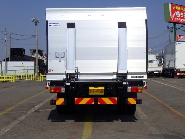 HINO DUTRO 2024 Image 31