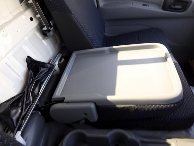 HINO DUTRO 2024 Image 31