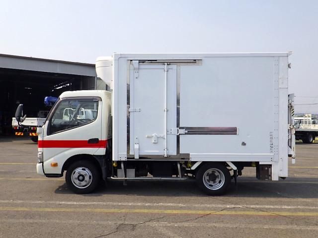 HINO DUTRO 2018 Image 31