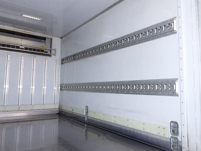 HINO DUTRO 2018 Image 31