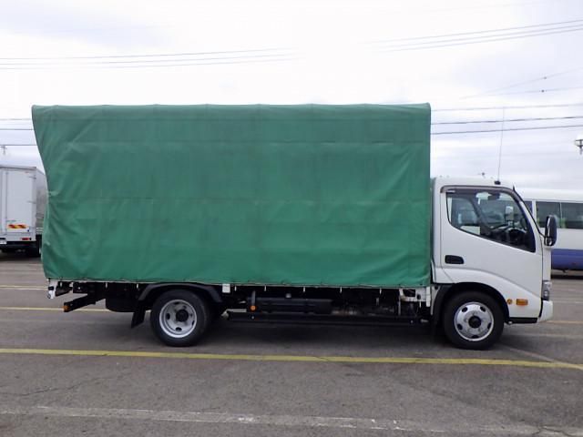 HINO DUTRO 2017 Image 31