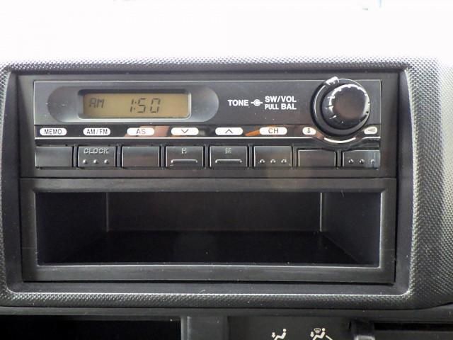 HINO DUTRO 2017 Image 31