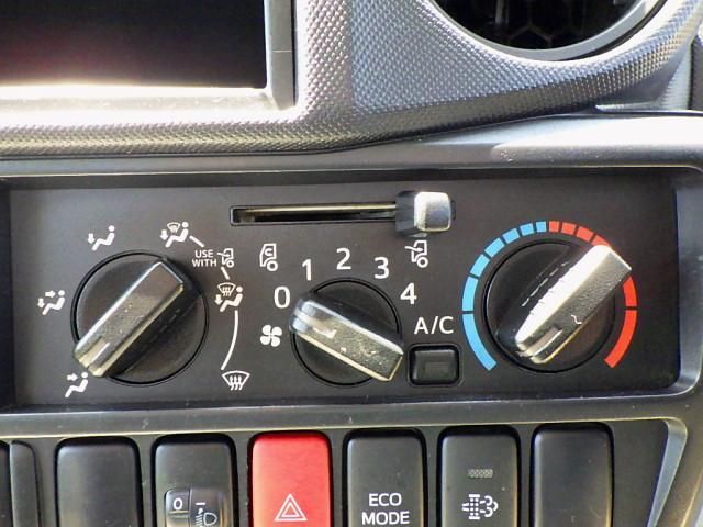 HINO DUTRO 2015 Image 31