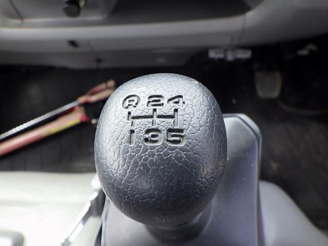 HINO DUTRO 2015 Image 31