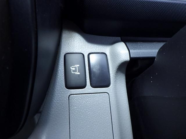 HINO DUTRO 2015 Image 31