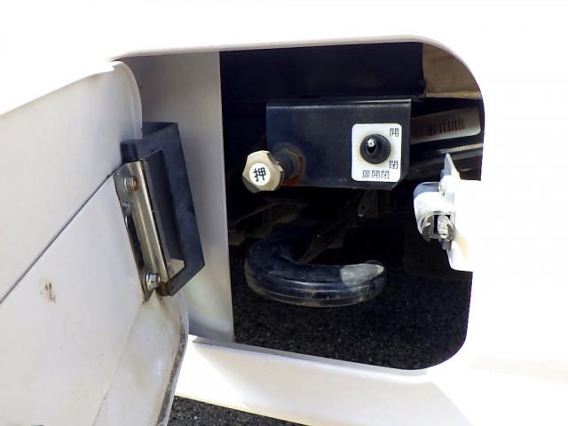 HINO LIESSE 2009 Image 31