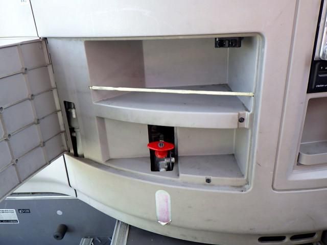 HINO LIESSE 2009 Image 31