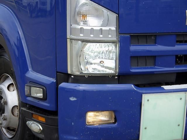 ISUZU FORWARD 2013 Image 31