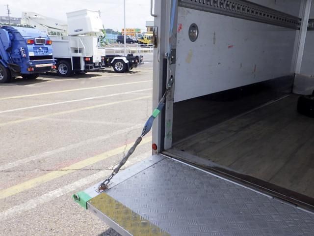 TOYOTA DYNA 2018 Image 31