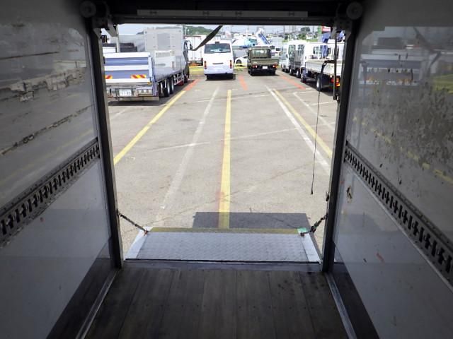 TOYOTA DYNA 2018 Image 31