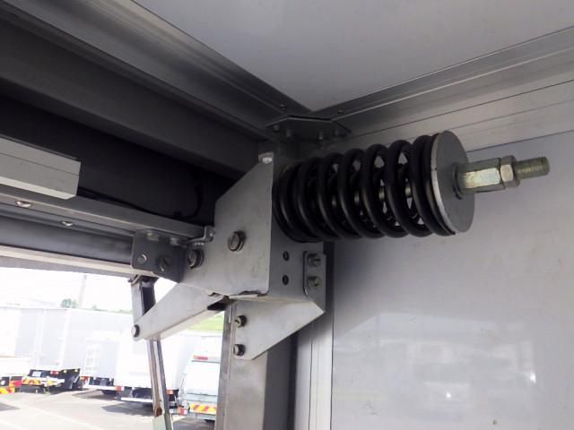 TOYOTA DYNA 2018 Image 31