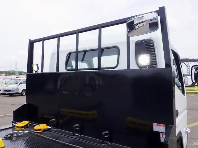 MITSUBISHI CANTER 2022 Image 31