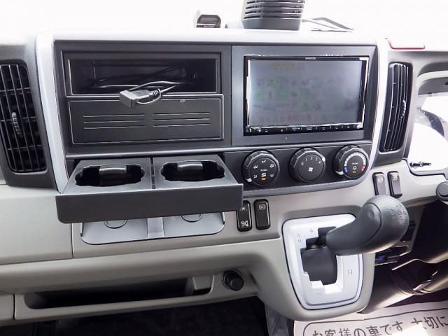 MITSUBISHI CANTER 2022 Image 31