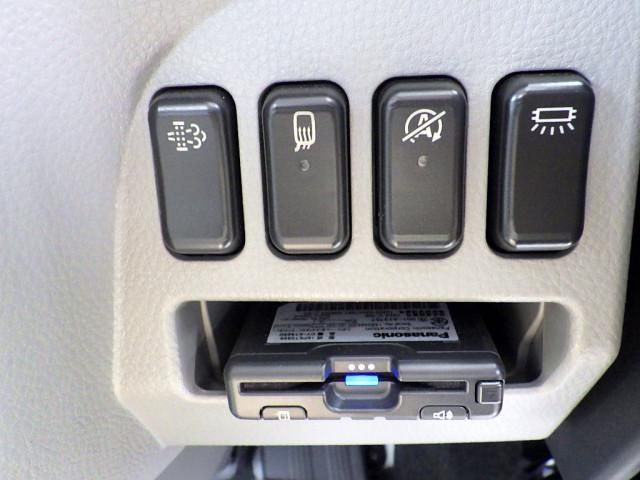 MITSUBISHI CANTER 2022 Image 31