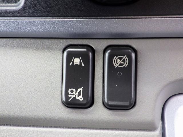 MITSUBISHI CANTER 2022 Image 31