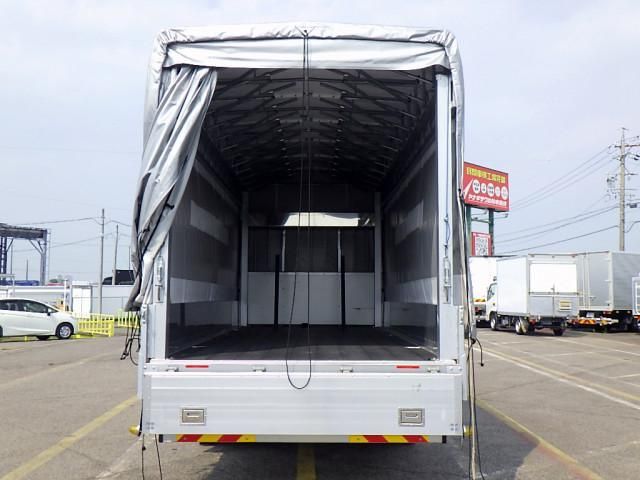 ISUZU FORWARD 2023 Image 31