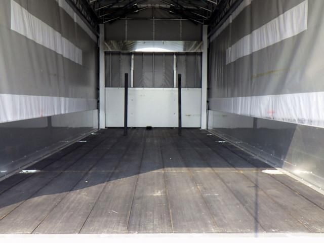 ISUZU FORWARD 2023 Image 31